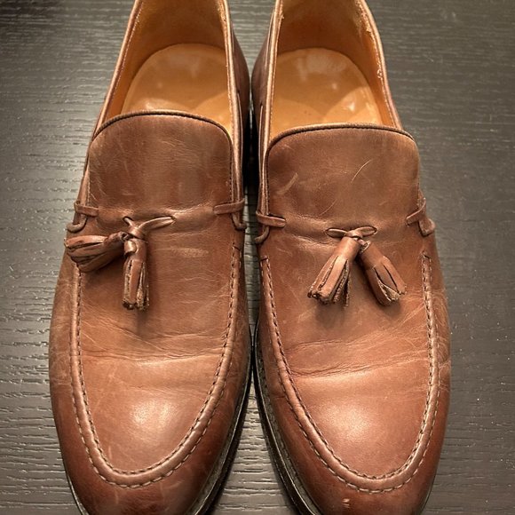 Leather tassel loafers